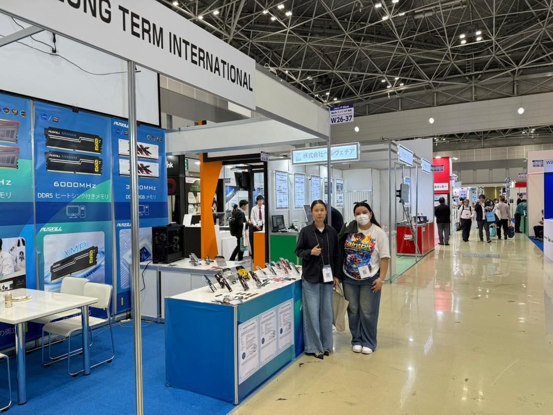 Recorrido en feria tecnológica de Japón